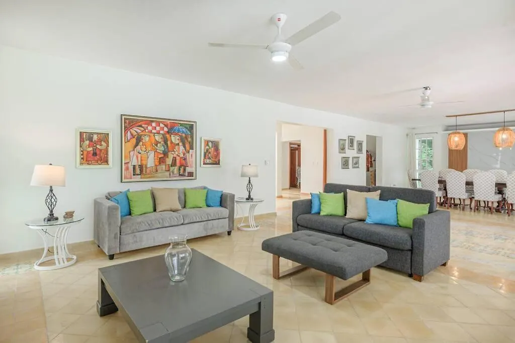 Villa Rosa: Modern Colonial Home With Pool フアン・ドリオ